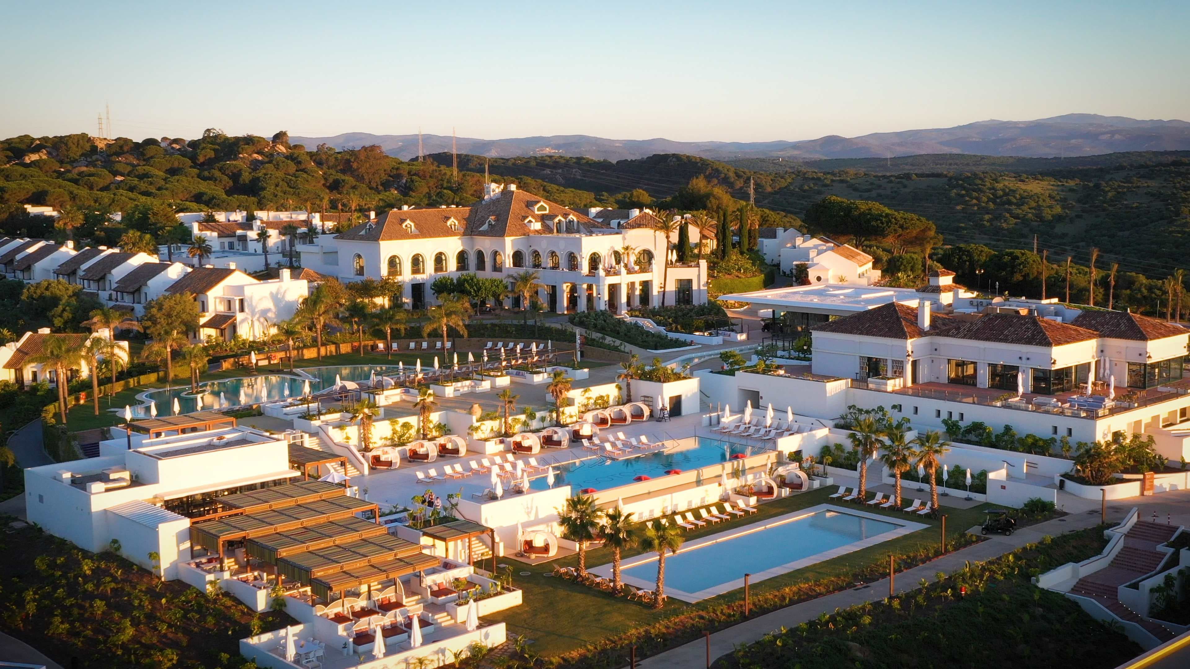 SO/ Sotogrande Spa & Golf Resort Hotel Ansicht 2