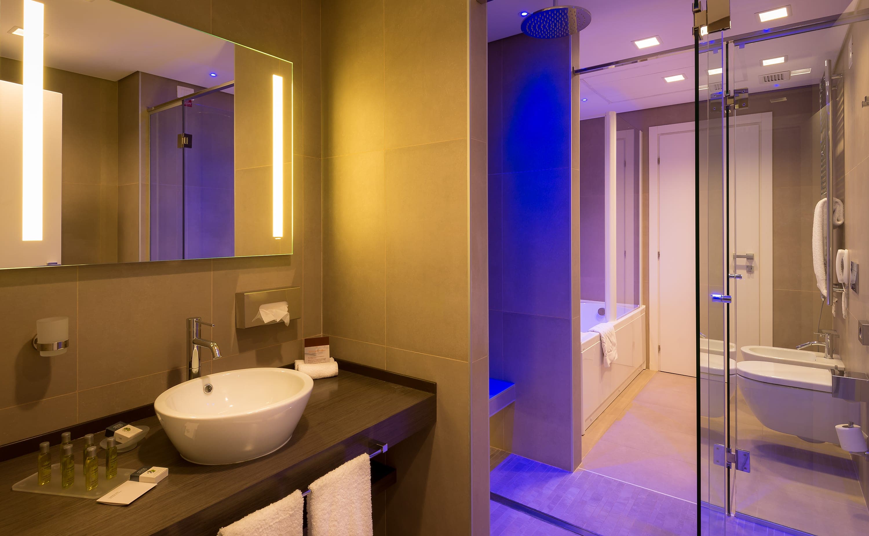 DoubleTree by Hilton Hotel Yerevan City Centre Ansicht 5