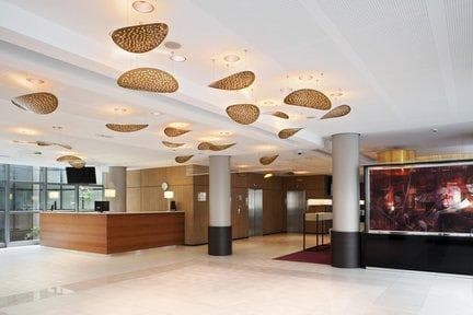 Hotel Holiday Inn Paris - Porte de Clichy Ansicht 7