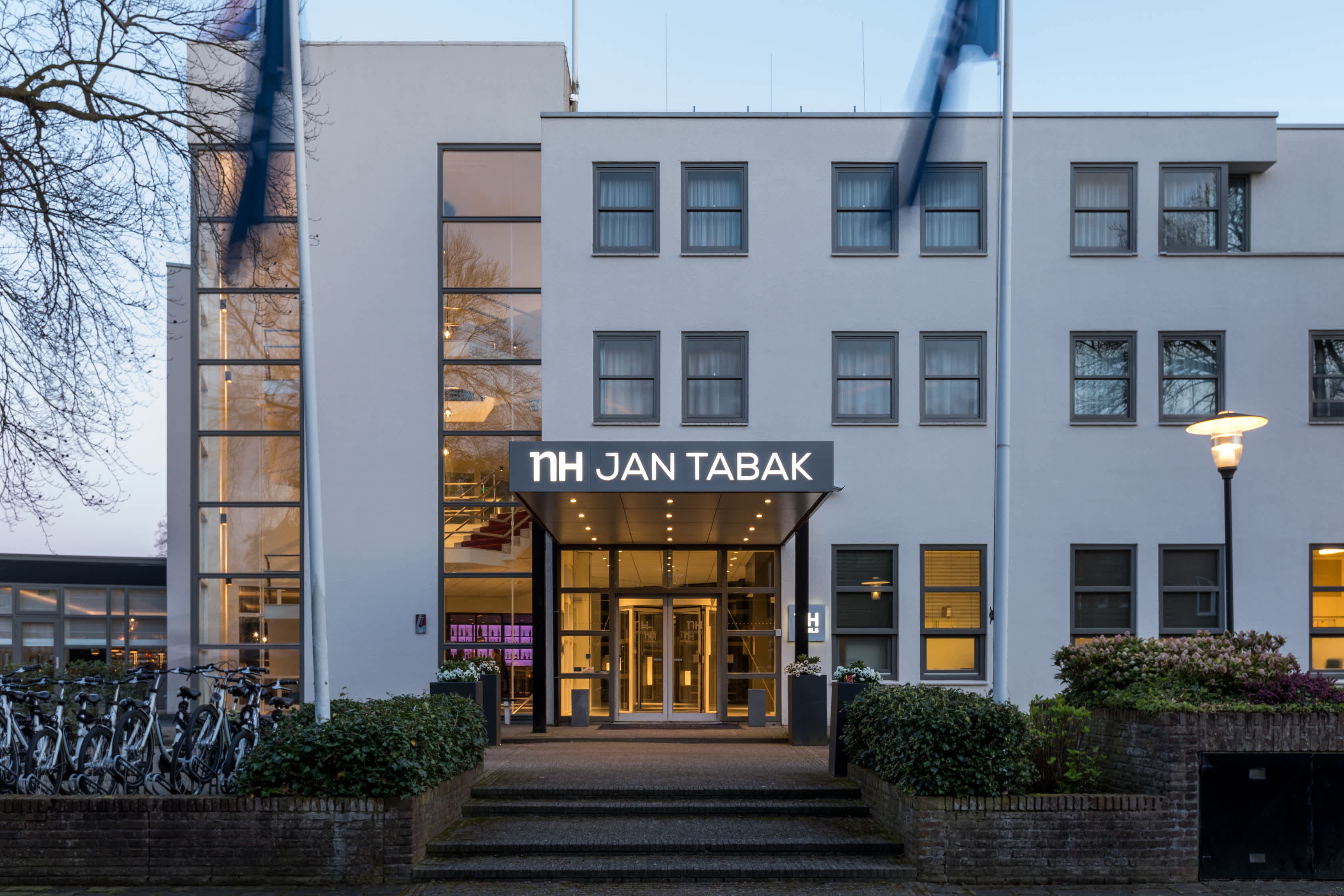 Hotel NH Jan Tabak Ansicht 2