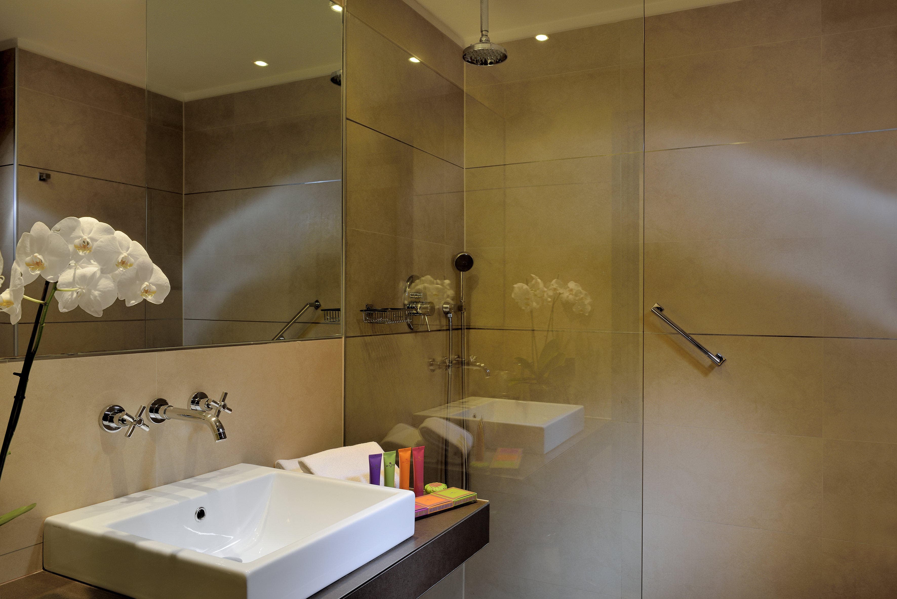 Savhotel Ansicht 3