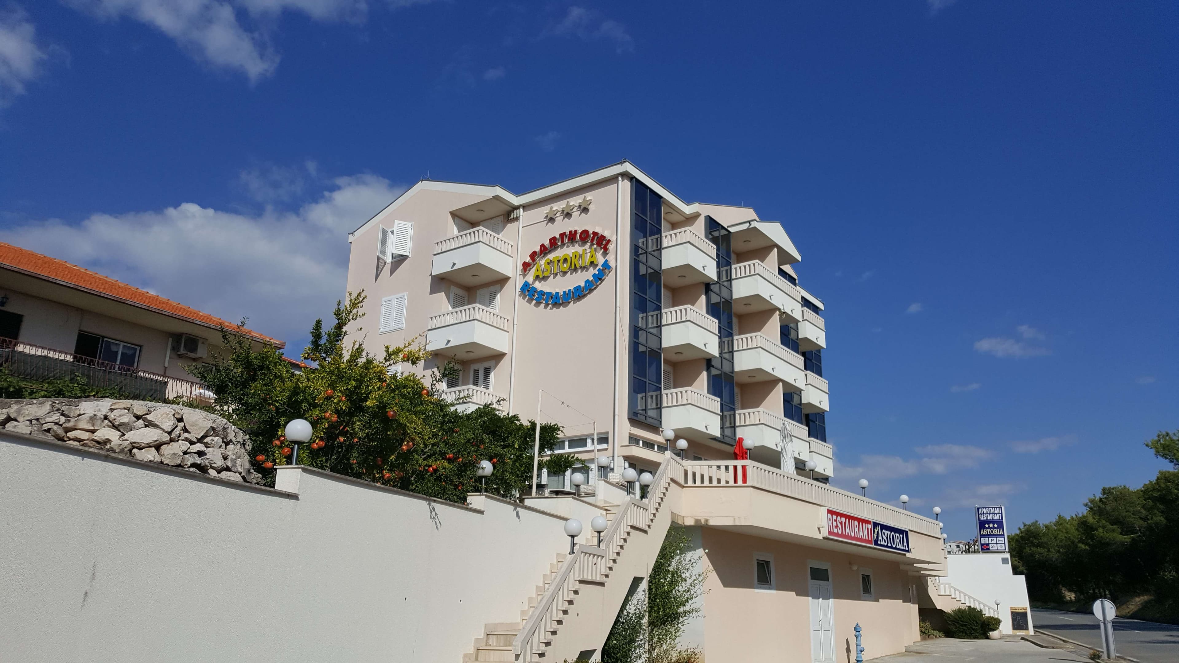 Astoria Aparthotel