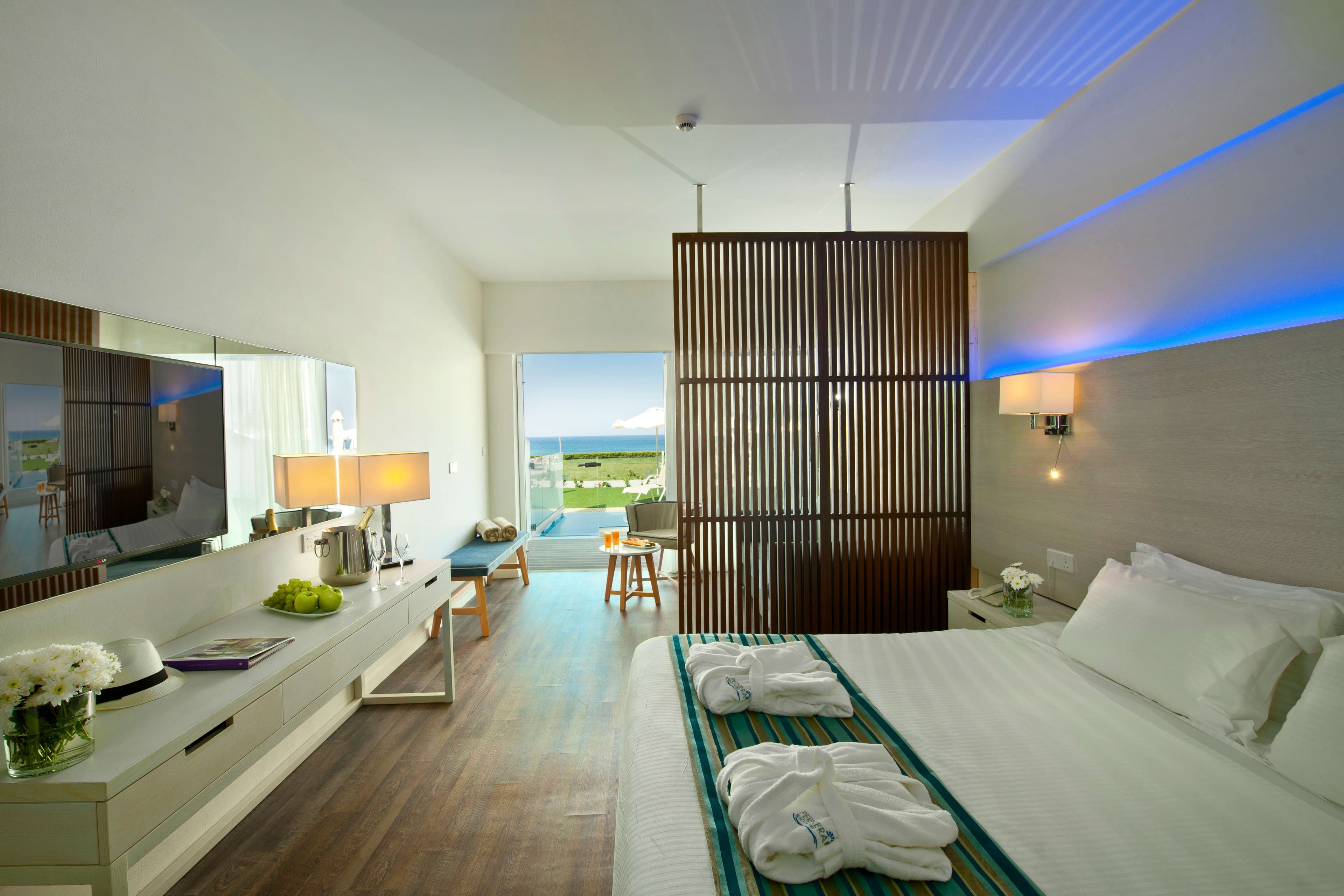 Pernera Beach Hotel Ansicht 3
