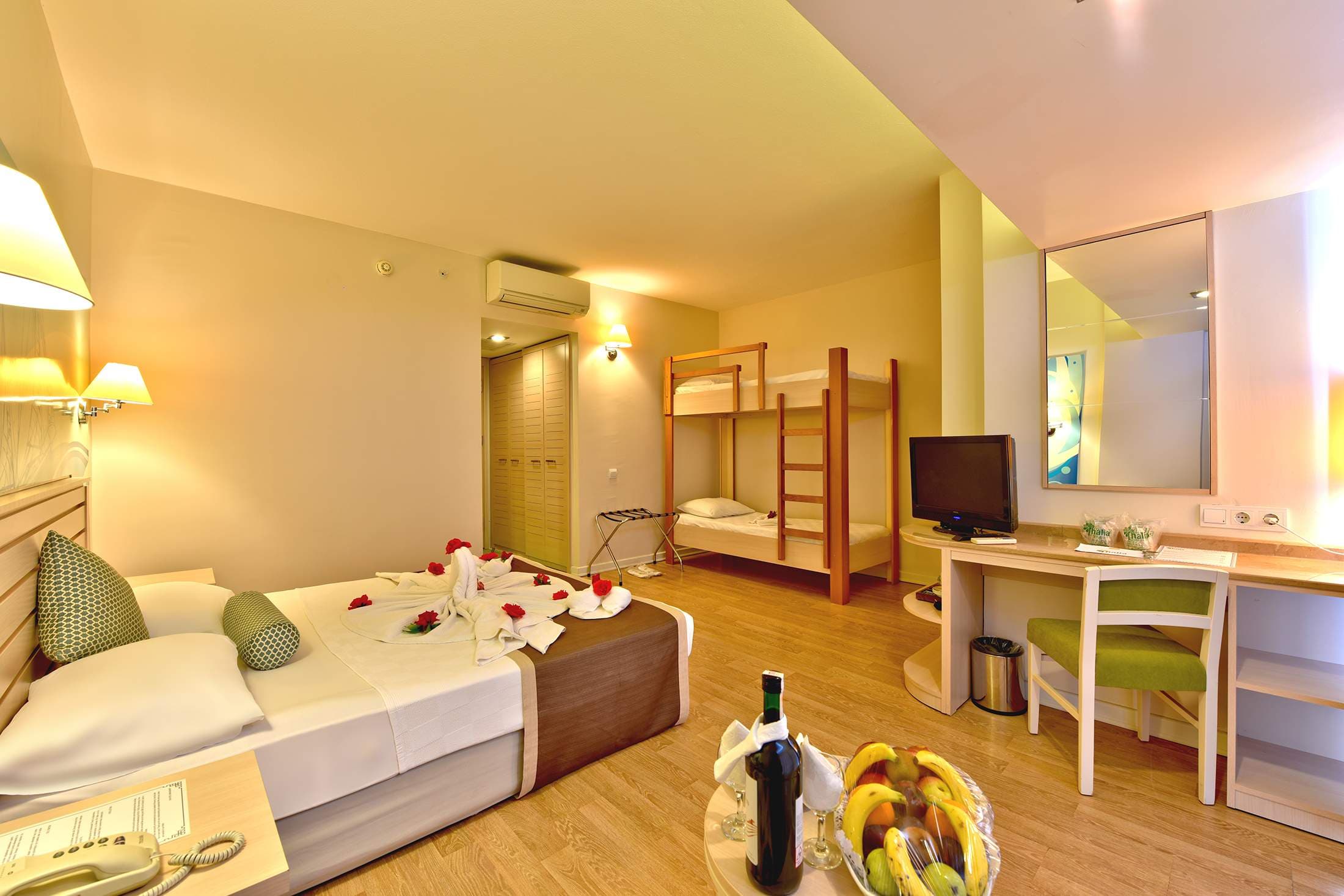 Hotel Thalia Unique Ansicht 5