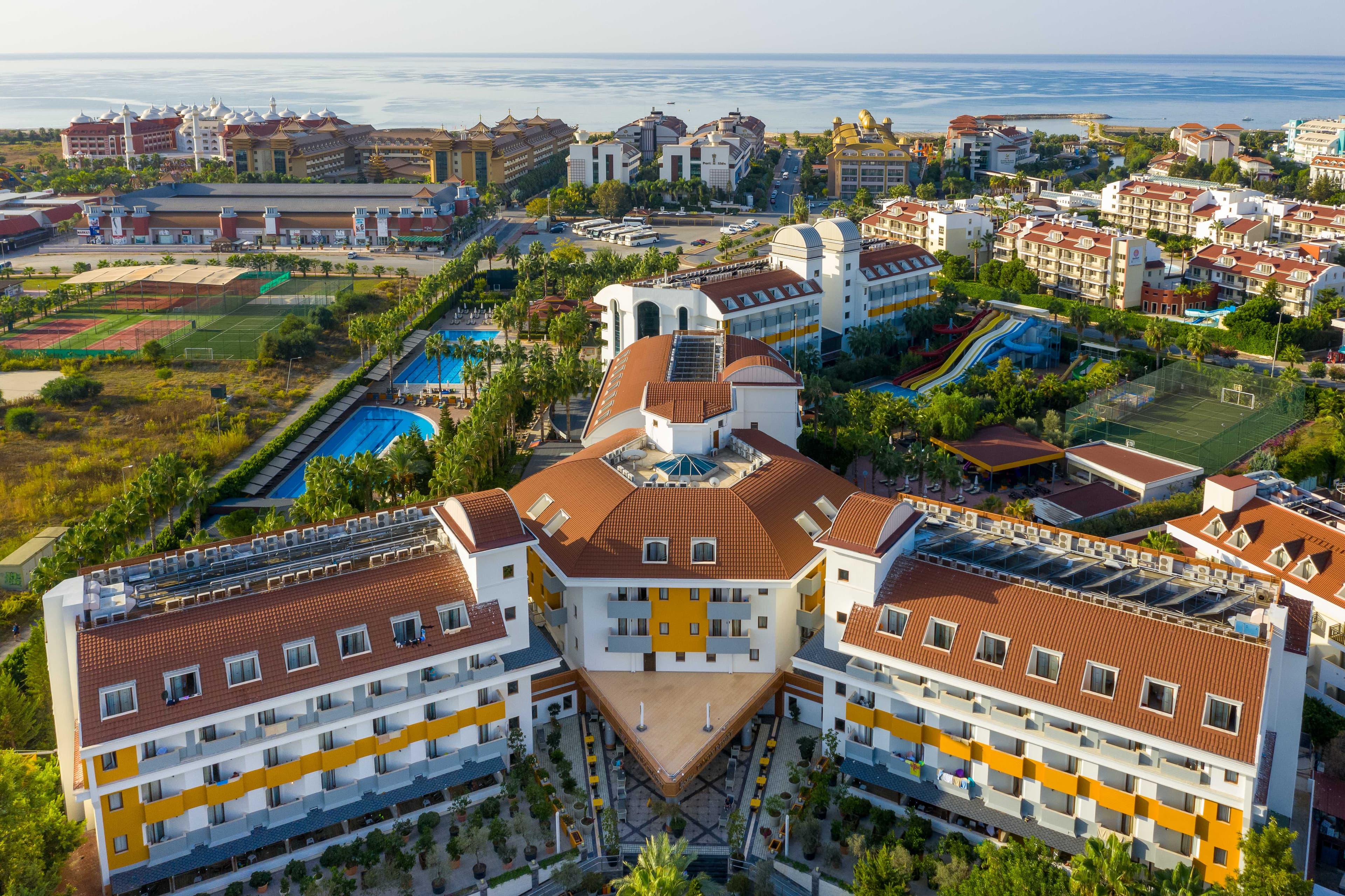 Hane Family Resort