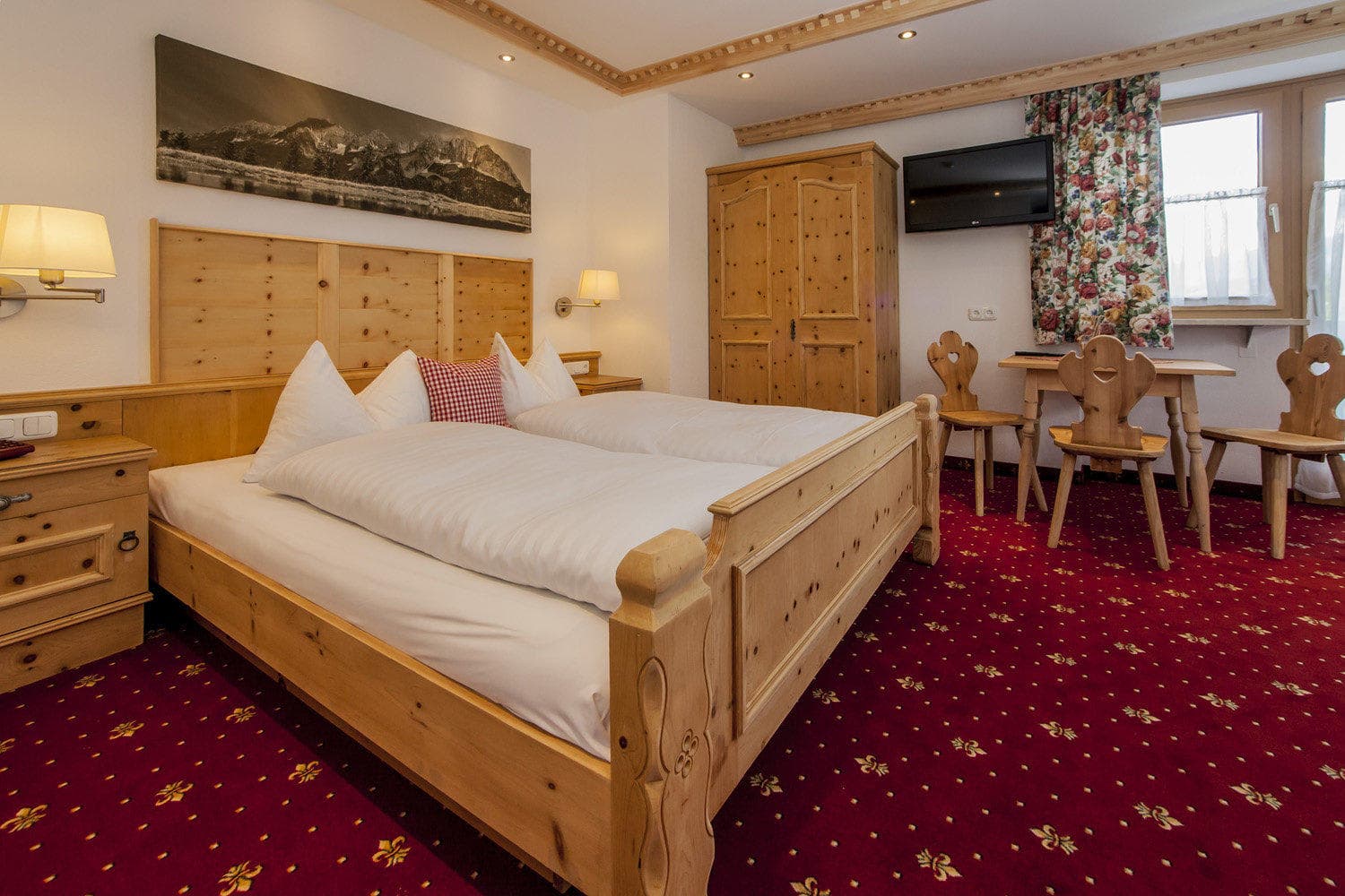 Kaiserhotel Kitzbüheler Alpen Ansicht 3