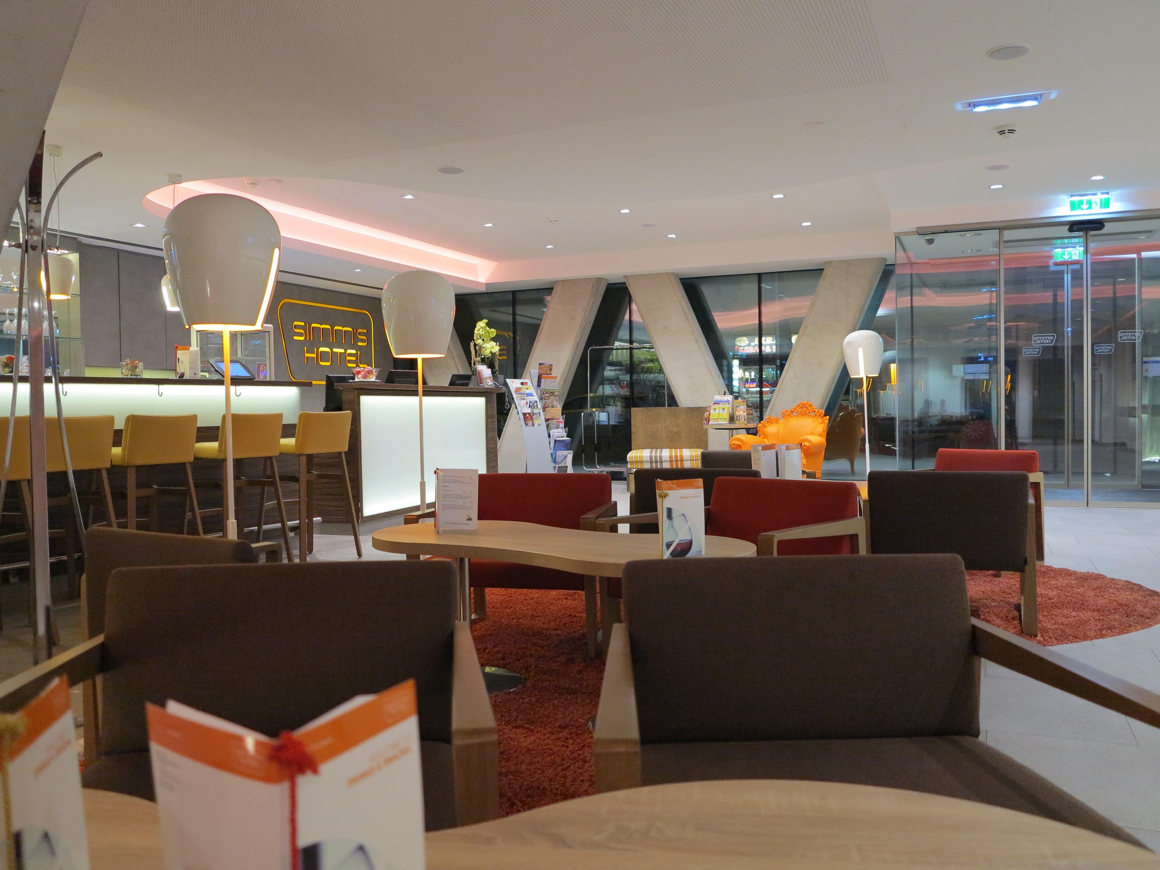 Simm’s Hotel – the cityhotel next to metro U3 Ansicht 9