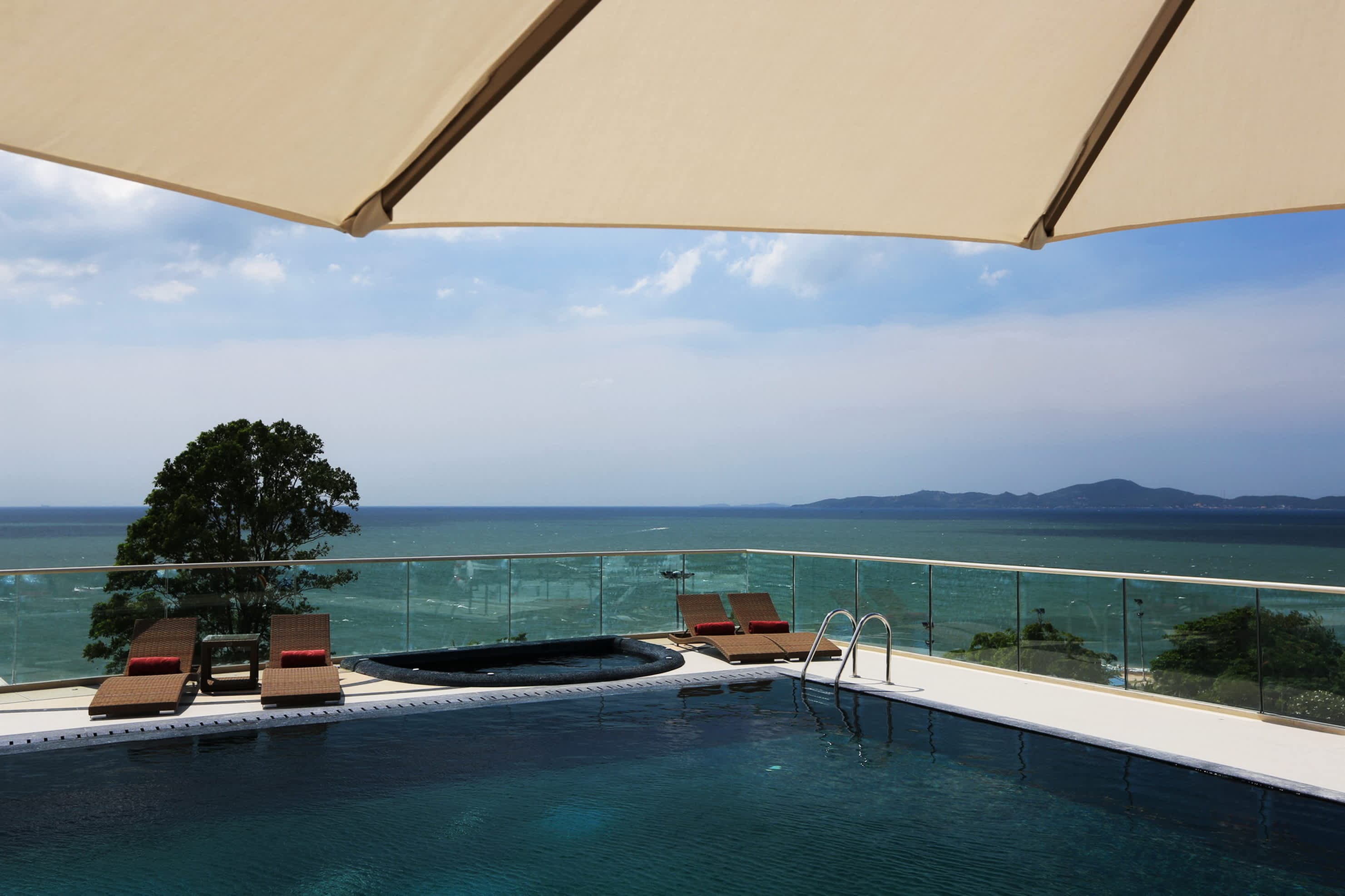 The Sanctuary Phratamnak Pattaya Ansicht 2