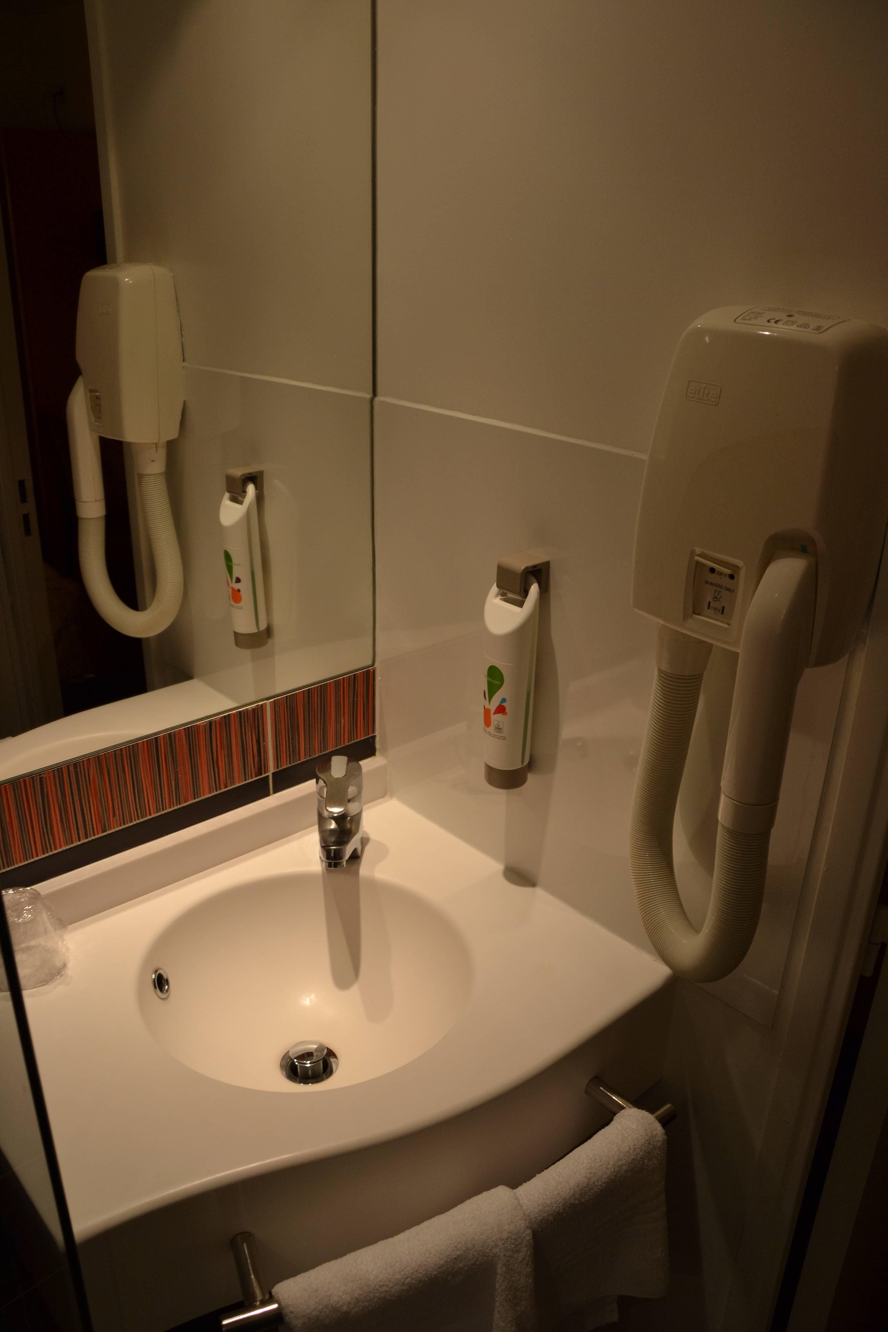 ibis Styles Hotel Paris Voltaire Republique Ansicht 8