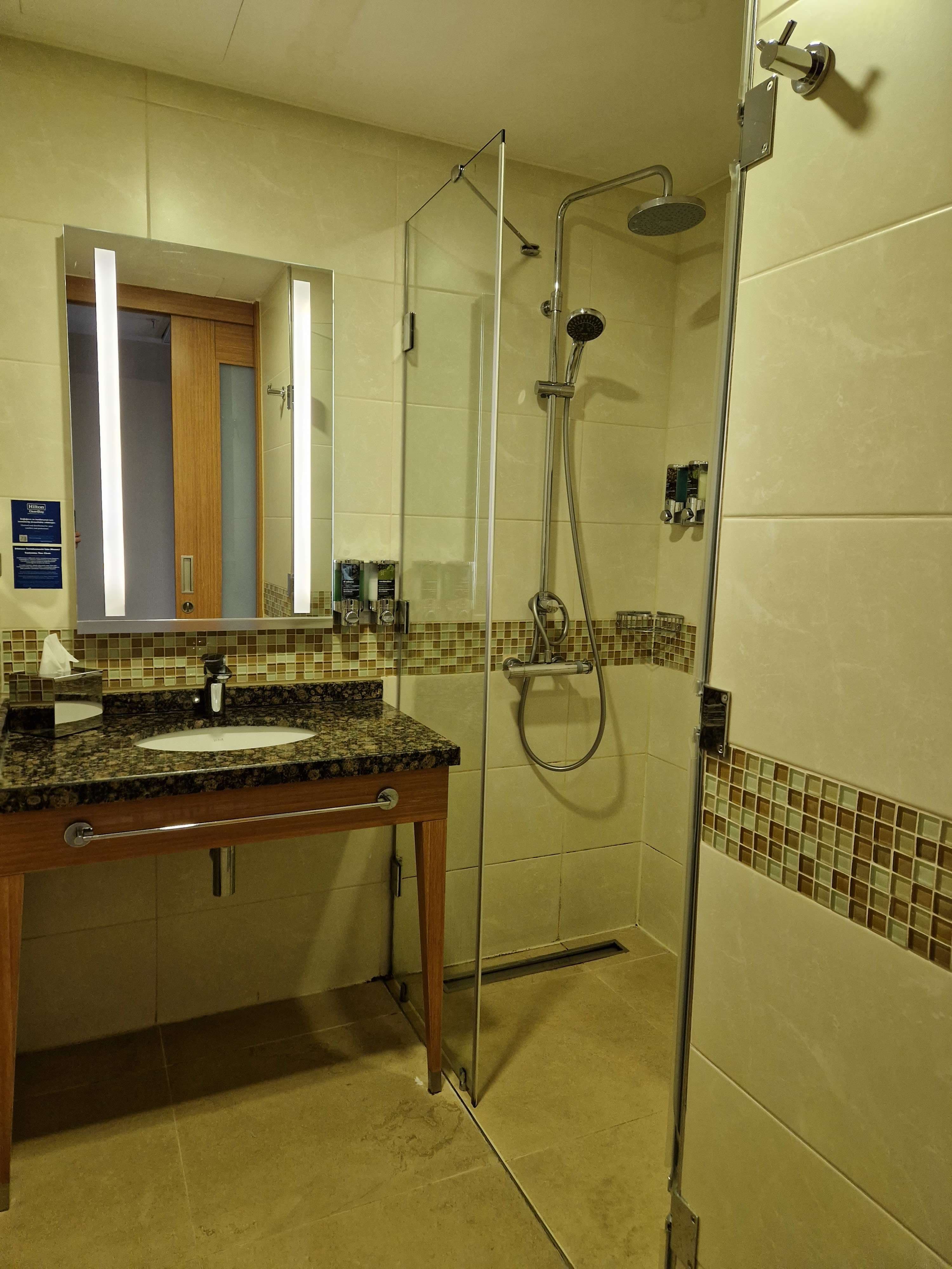 Hampton by Hilton Istanbul Atakoy Ansicht 9