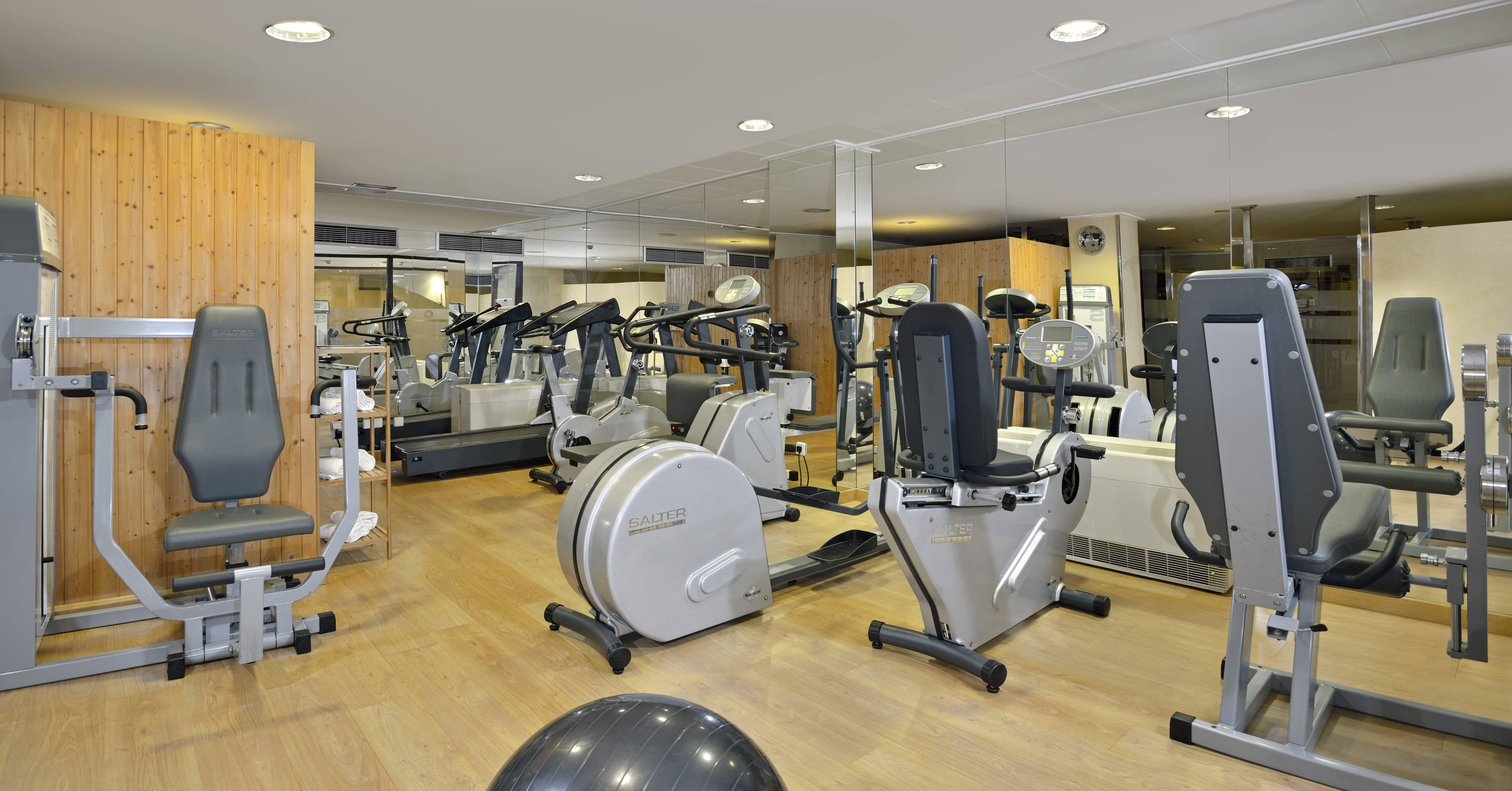 Hotel CMC Girona Ansicht 7