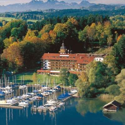 Yachthotel Chiemsee Ansicht 2