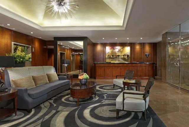 Cambridge Suites Hotel Toronto