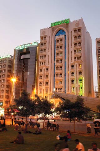 Hotel Landmark Plaza