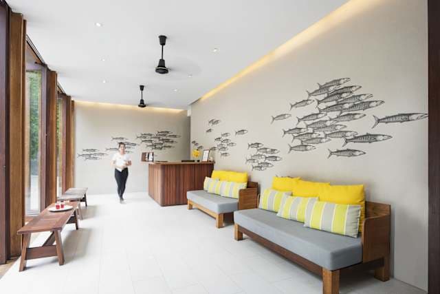 The Beach Club by Haadtien