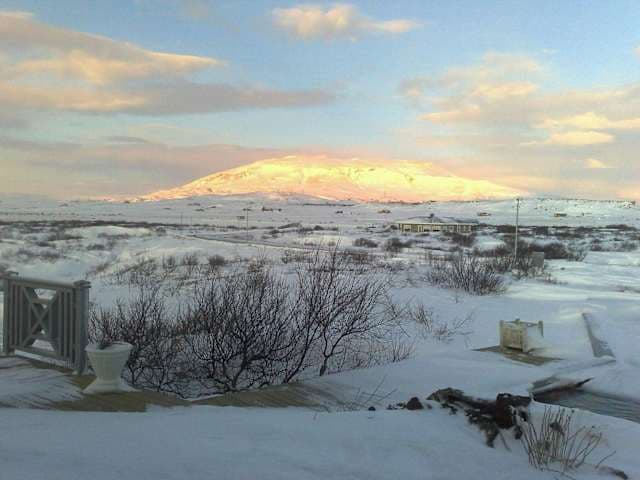 Hotel Grimsborgir - Your Golden Circle Retreat