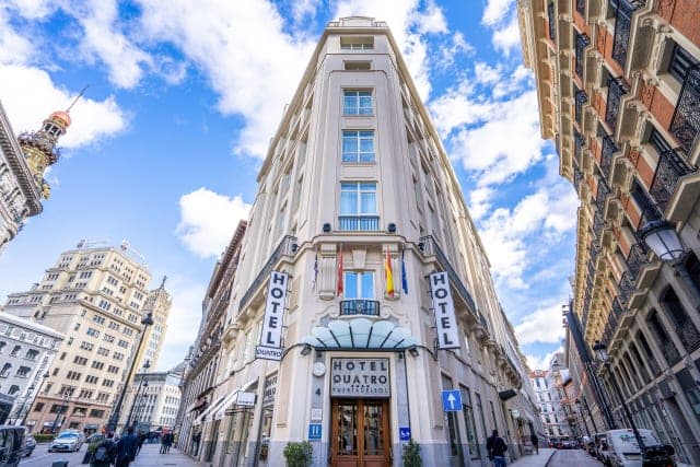 Hotel Quatro Puerta del Sol