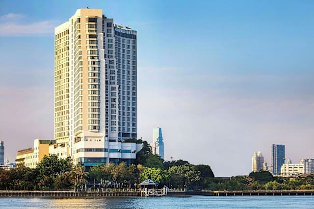 Hotel The Montien Riverside