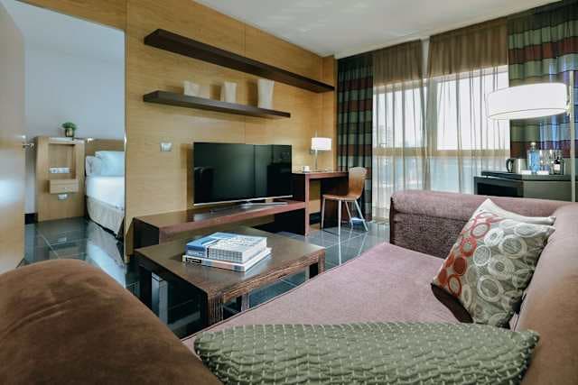 NH Barcelona Fira Suites