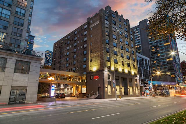 Hotel Ramada Plaza Toronto Downtown