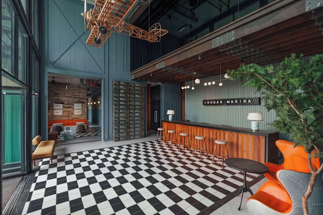 Sugar Marina Hotel -AVIATOR- Phuket Airport