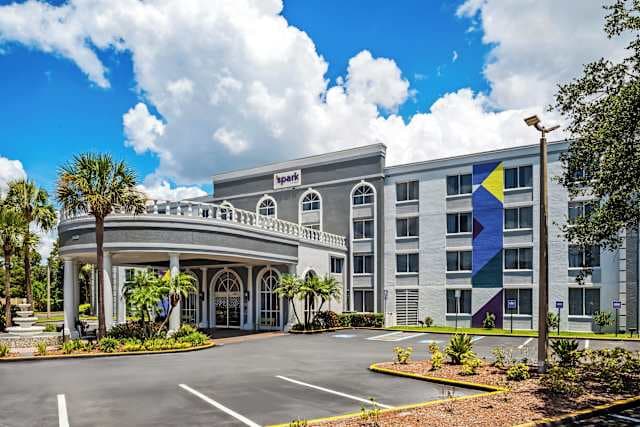 Hotel Quality Inn & Suites Universal Studios Area