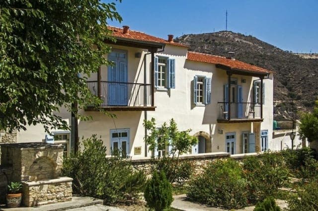 Hotel The Library Wellness Retreat