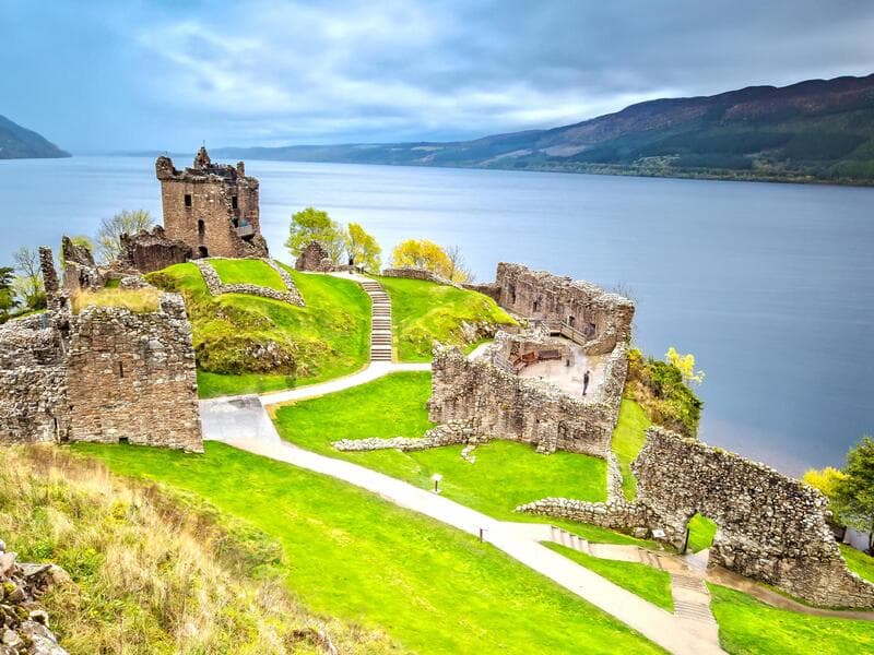 Rundreisen Schottland: Burgen, Highlands & Mythen erleben