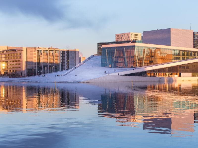 Color Fantasy/Magic#°#Thon Hotel Terminus, Oslo